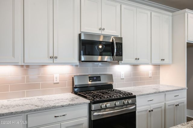 725 Wharton Avenue, Wilmington, NC 28412