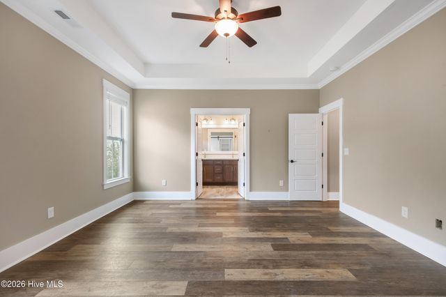 725 Wharton Avenue, Wilmington, NC 28412