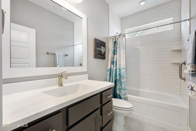 725 Wharton Avenue, Wilmington, NC 28412