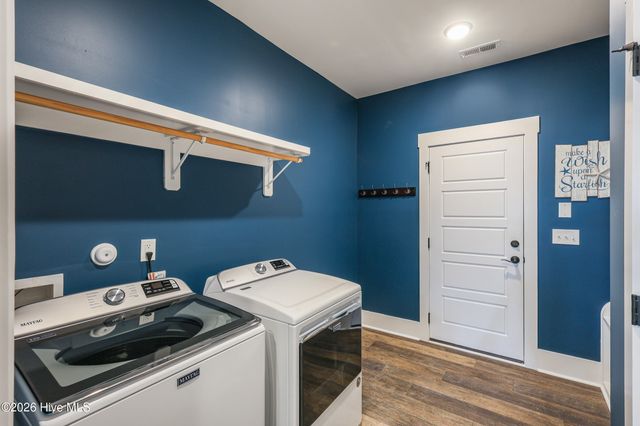 725 Wharton Avenue, Wilmington, NC 28412