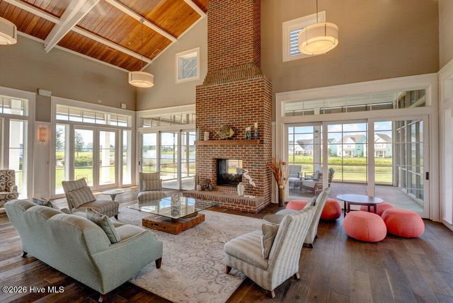 725 Wharton Avenue, Wilmington, NC 28412