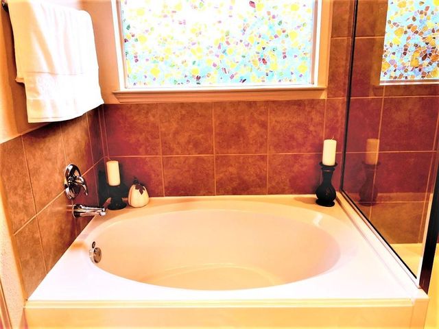 18911 Cove Mill Lane, Cypress, TX 77433