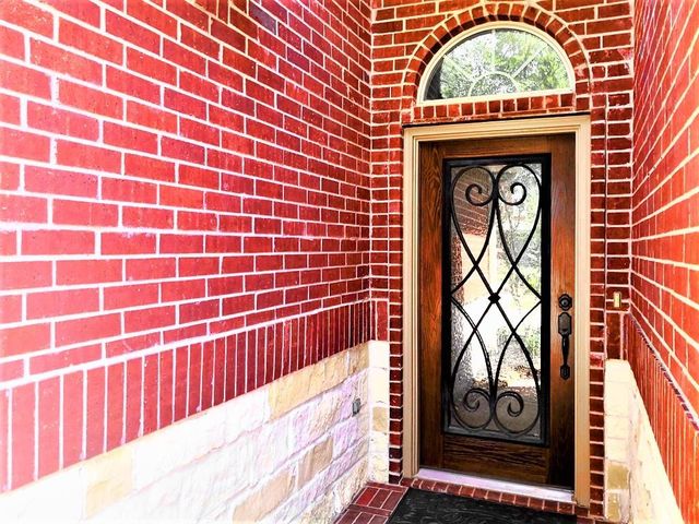 18911 Cove Mill Lane, Cypress, TX 77433