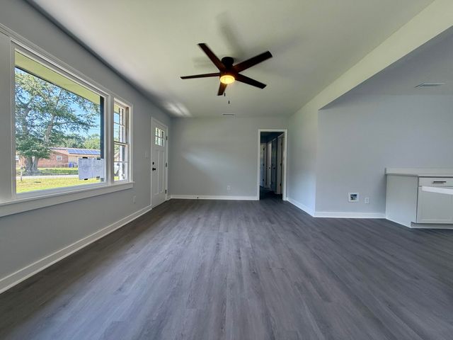4740 Linda Street, North Charleston, SC 29405