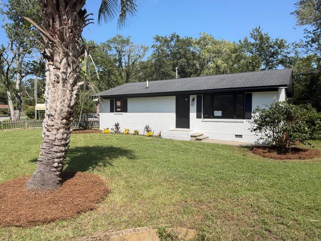4740 Linda Street, North Charleston, SC 29405