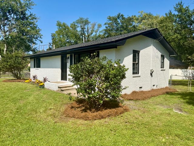 4740 Linda Street, North Charleston, SC 29405
