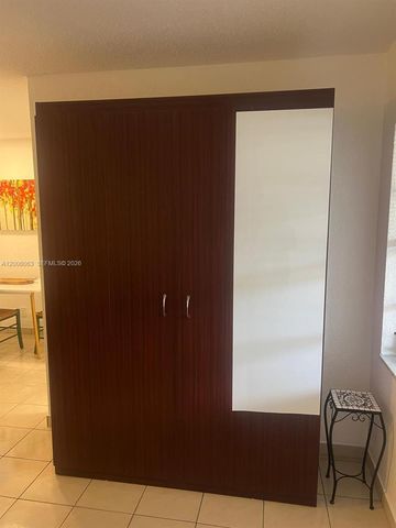 181 NE 14th Ave 20A, Hallandale Beach, FL 33009