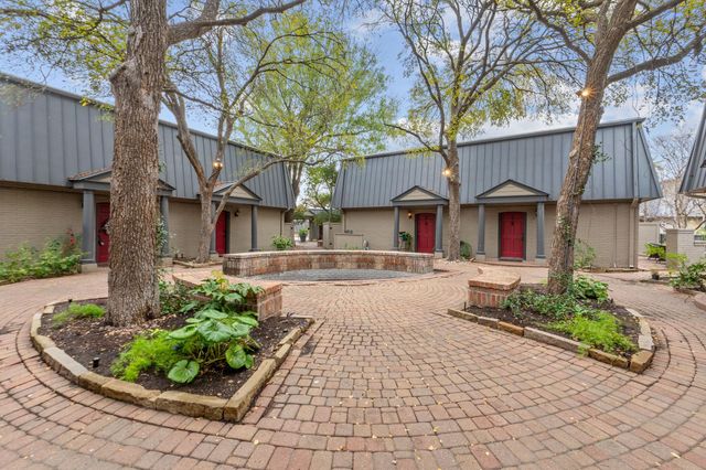 2500 Steck Ave 22, Austin, TX 78757