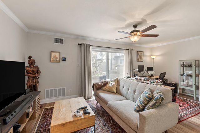 2500 Steck Ave 22, Austin, TX 78757