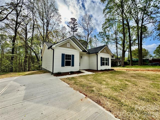 818 Pine Hill Drive, Granite Quarry, NC 28146