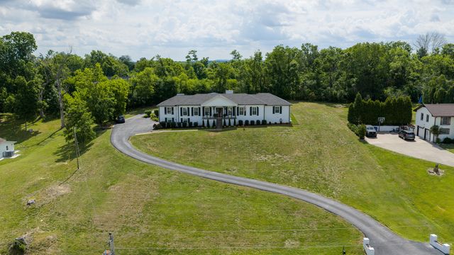 116 Catalpa Dr, Mount Juliet, TN 37122