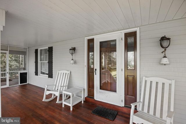 3 S LAKESIDE DR W, Medford, NJ 08055