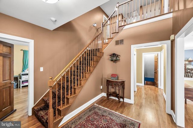 3 S LAKESIDE DR W, Medford, NJ 08055