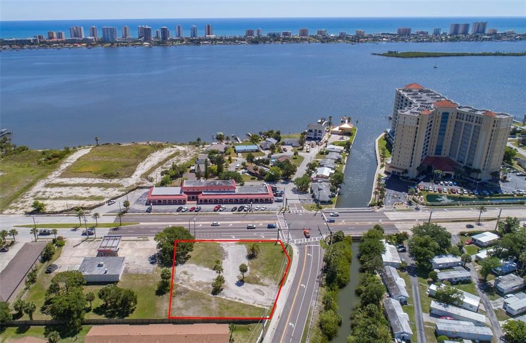 2750 S RIDGEWOOD AVENUE, South Daytona, FL 32119