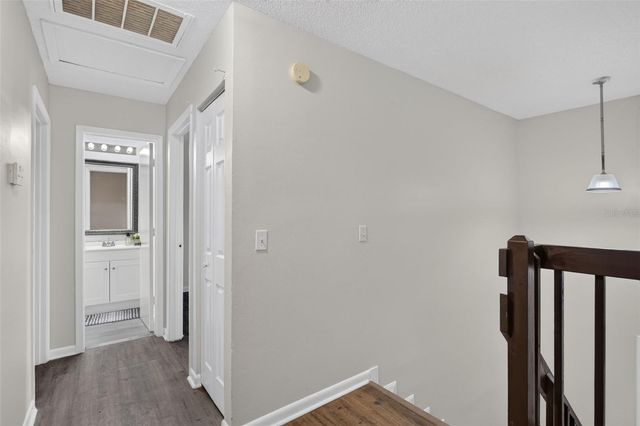 1316 MOUNTAINVIEW, Tampa, FL 33612