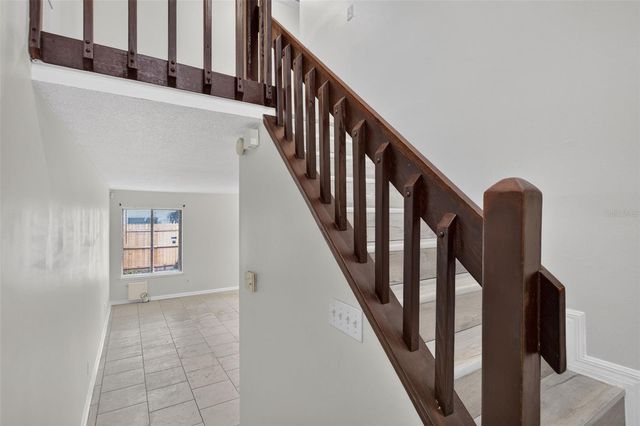 1316 MOUNTAINVIEW, Tampa, FL 33612