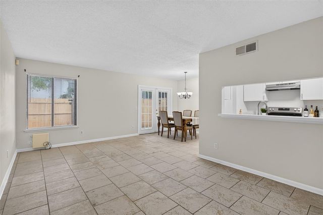 1316 MOUNTAINVIEW, Tampa, FL 33612