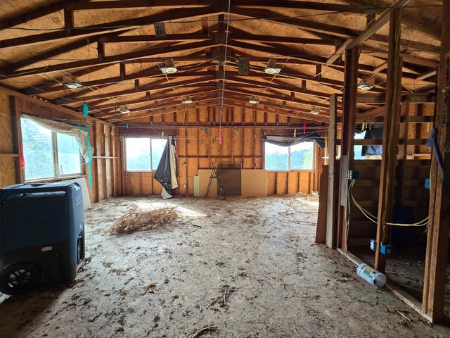 00 Reed Loop Road, Garberville, CA 95542