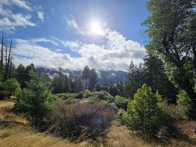 00 Reed Loop Road, Garberville, CA 95542