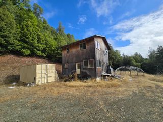 00 Reed Loop Road, Garberville, CA 95542