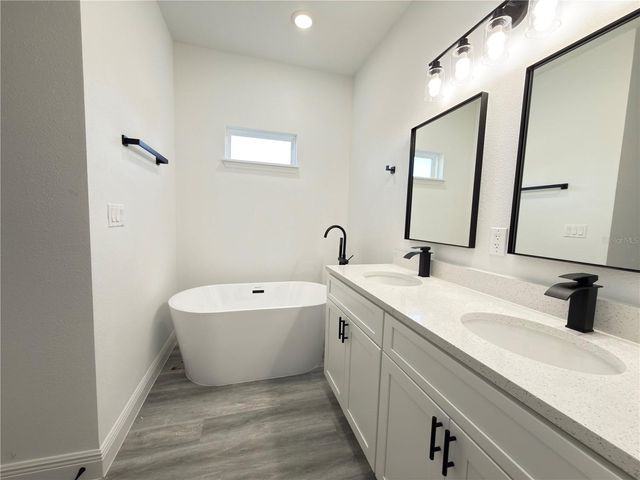 2703 SW 162ND STREET ROAD, Ocala, FL 34473