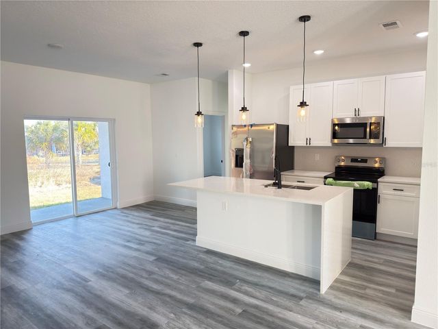 2703 SW 162ND STREET ROAD, Ocala, FL 34473