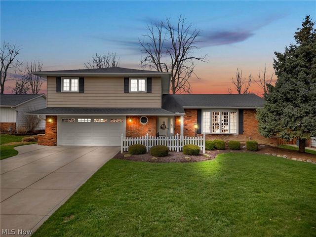 7712 Gerald Drive, Middleburg Heights, OH 44130