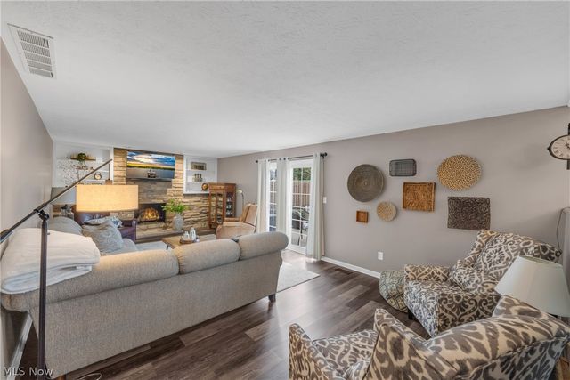 7712 Gerald Drive, Middleburg Heights, OH 44130