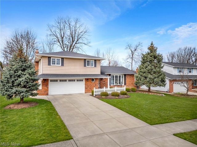 7712 Gerald Drive, Middleburg Heights, OH 44130