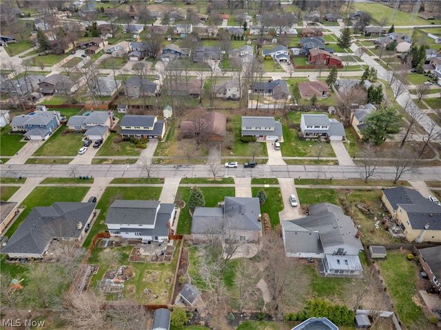 7712 Gerald Drive, Middleburg Heights, OH 44130