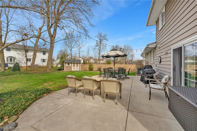 7712 Gerald Drive, Middleburg Heights, OH 44130