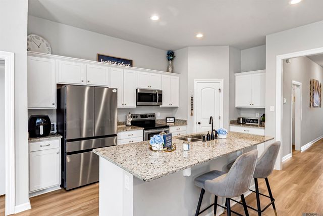 28363 Merrimack Dr, Denham Springs, LA 70726