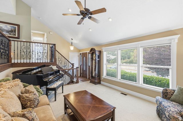 264 N 1500 E, Layton, UT 84040