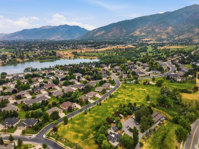264 N 1500 E, Layton, UT 84040