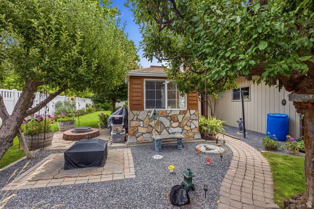 264 N 1500 E, Layton, UT 84040