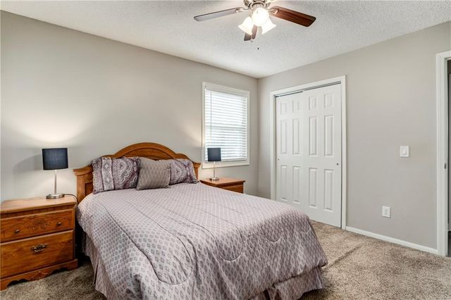 9132 DARNELL Street, Lenexa, KS 66215