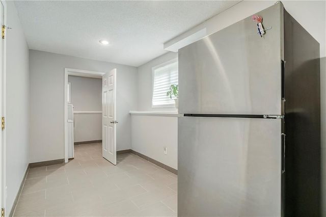 9132 DARNELL Street, Lenexa, KS 66215