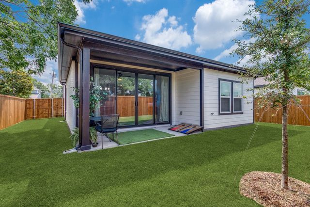 3351 Conroe Street, Dallas, TX 75212