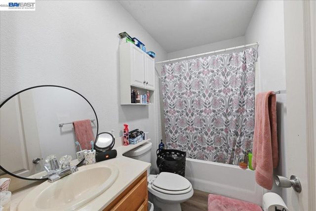 2399 E 14th Street, San Leandro, CA 94577