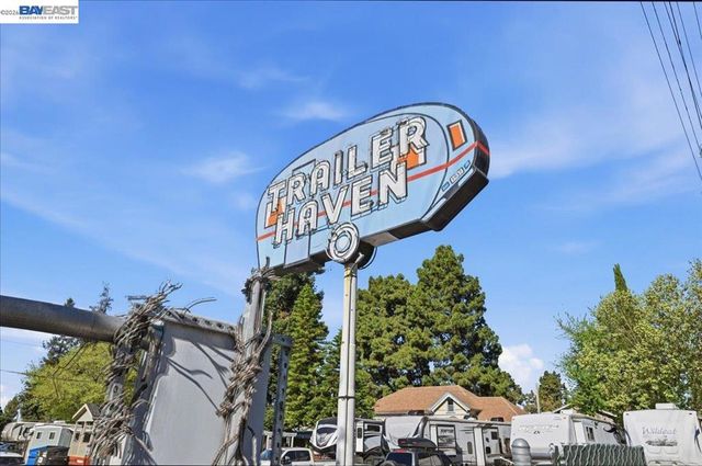 2399 E 14th Street, San Leandro, CA 94577
