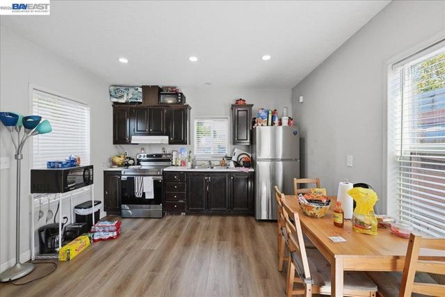 2399 E 14th Street, San Leandro, CA 94577