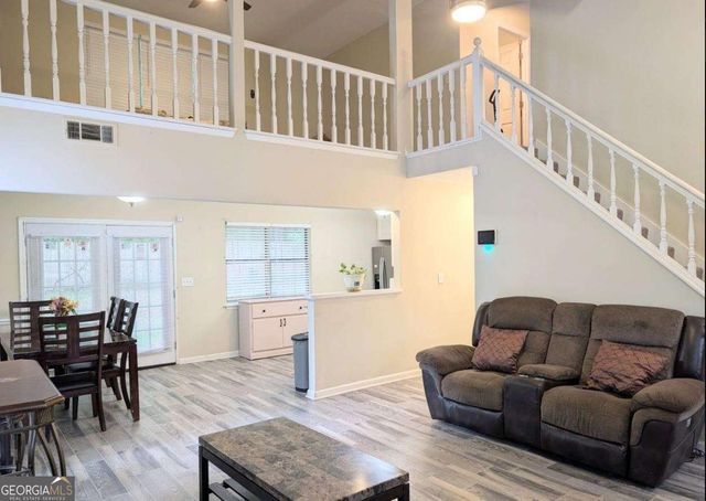 5071 Donnell Way, Decatur, GA 30035