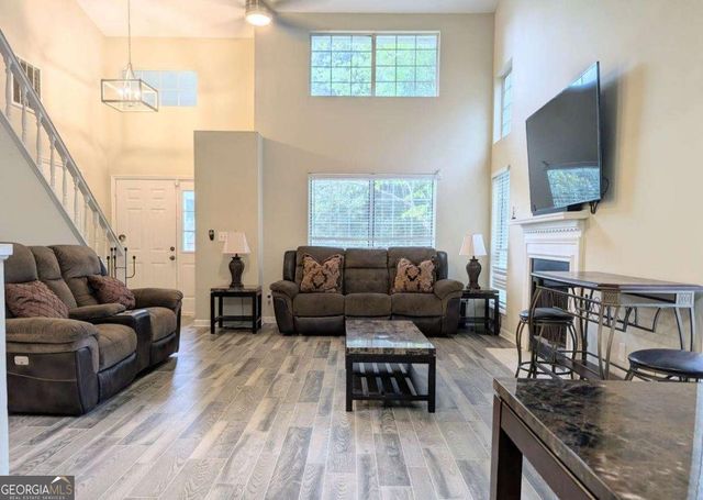 5071 Donnell Way, Decatur, GA 30035