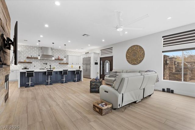 3096 Via Flaminia Court, Henderson, NV 89052