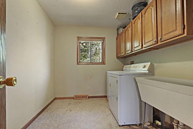 N1420 Cedar ROAD, Genoa City, WI 53128