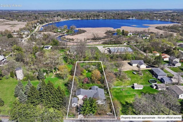 N1420 Cedar ROAD, Genoa City, WI 53128