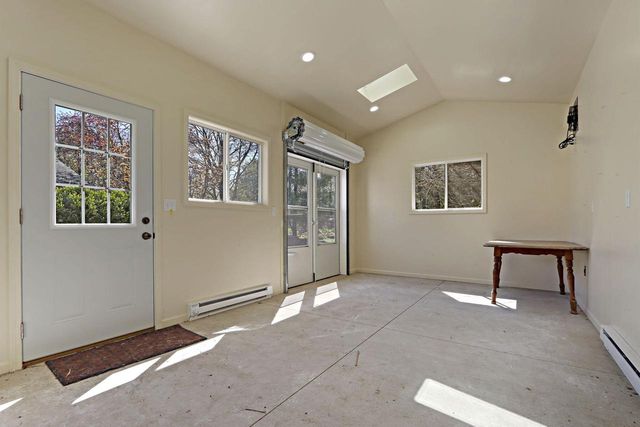 N1420 Cedar ROAD, Genoa City, WI 53128