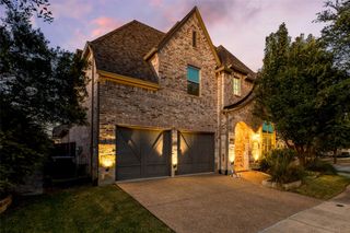 5117 Del Molin Avenue, Lewisville, TX 75056