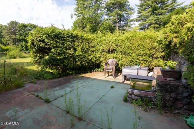 595 Gansevoort Road, Moreau, NY 12803