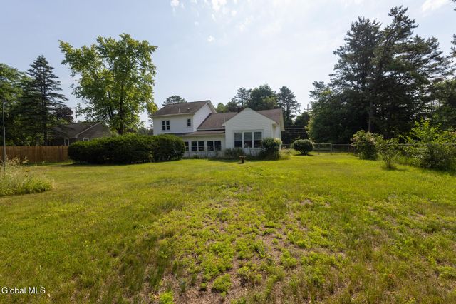 595 Gansevoort Road, Moreau, NY 12803